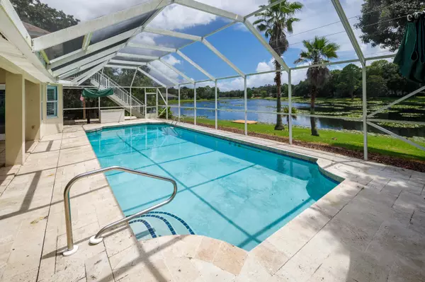 Niceville, FL 32578,322 Oaklake Lane