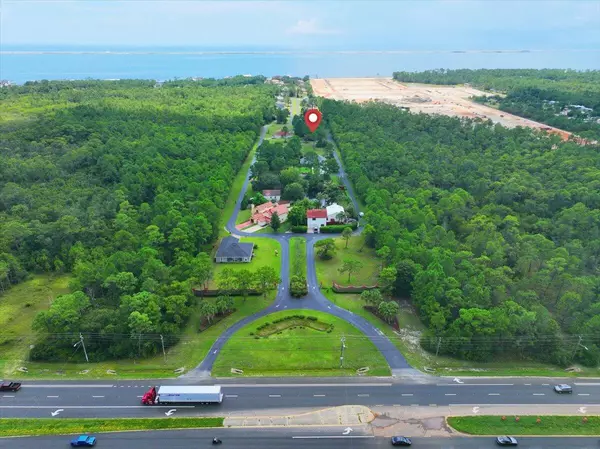 Gulf Breeze, FL 32563,1796 W Smugglers Cove Drive