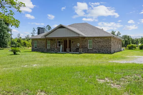 Fountain, FL 32438,19618 Hwy 231