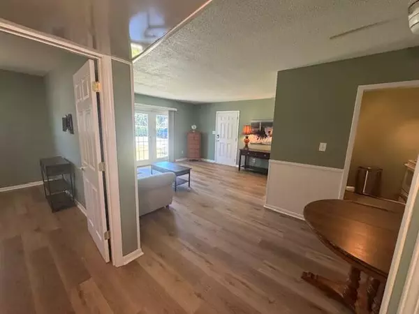 Panama City, FL 32401,2100 W Beach Drive #H103