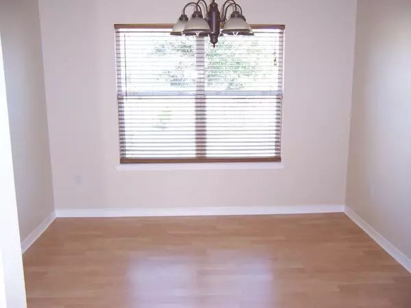 Crestview, FL 32536,334 Riverchase Boulevard