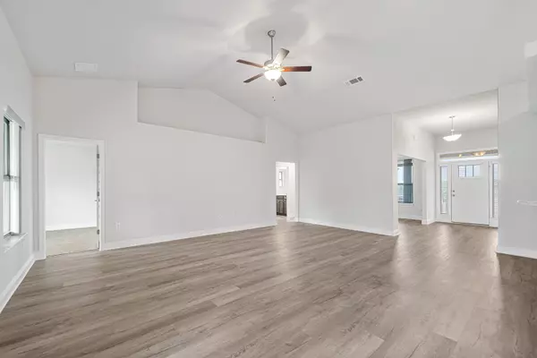 Crestview, FL 32536,2004 Broad Street