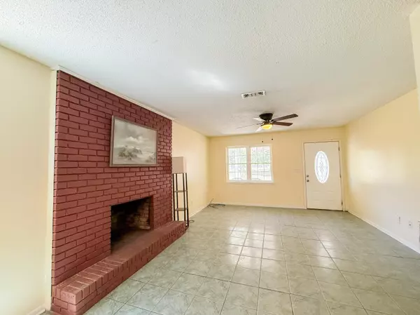 Baker, FL 32531,5703 Old River Road