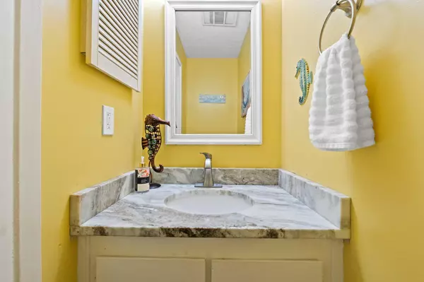 Panama City Beach, FL 32413,17620 Front Beach Road #UNIT J4