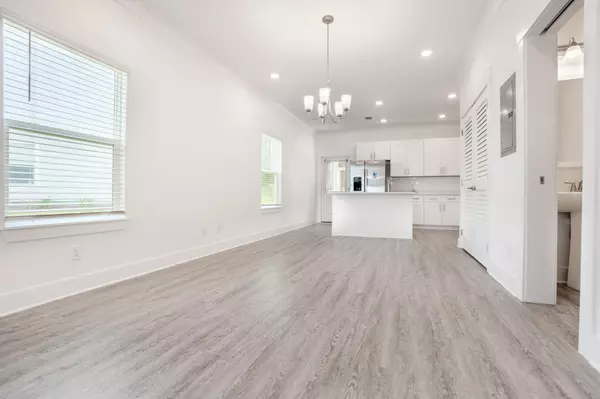 Freeport, FL 32439,139 Date Palm Lane