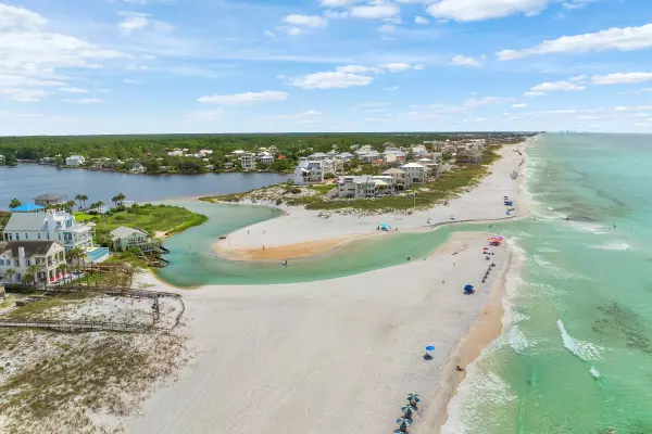 Santa Rosa Beach, FL 32459,627 Eastern Lake Road Road  #3