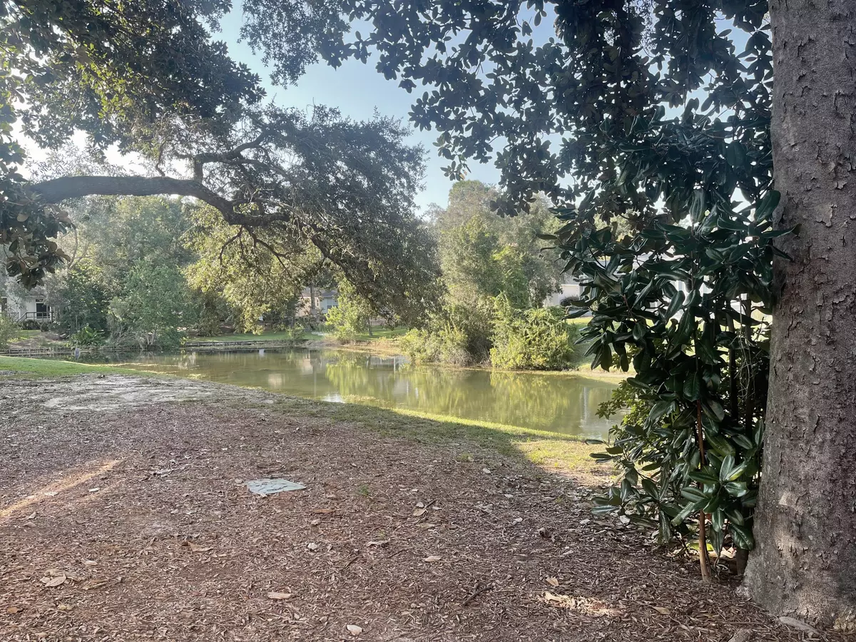 Niceville, FL 32578,101 Westlake Court  #101