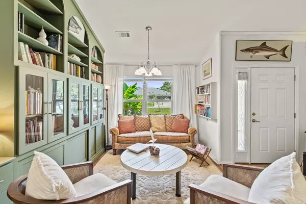 Navarre, FL 32566,8659 Estrada Street