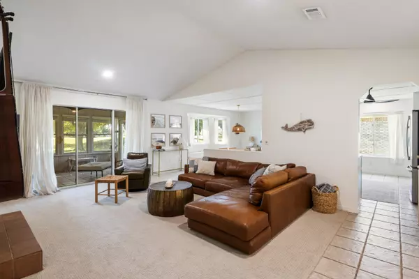 Shalimar, FL 32579,915 Shalimar Point Drive