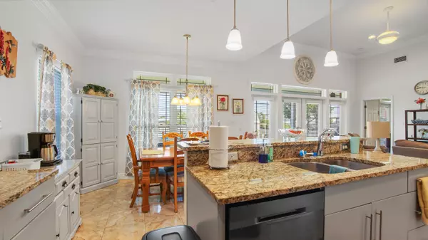 Lynn Haven, FL 32444,112 Kentucky Avenue