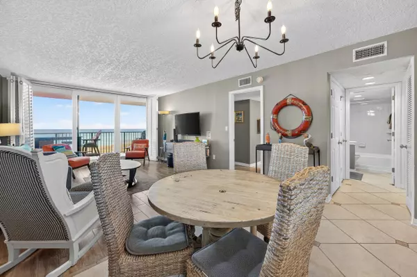 Pensacola Beach, FL 32561,1199 Fort Pickens Road #203