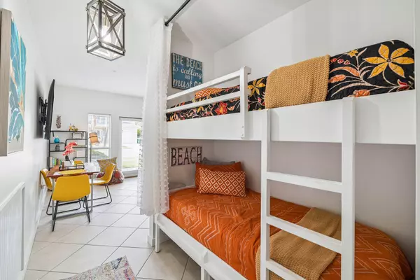 Destin, FL 32541,71 Woodward Street #125