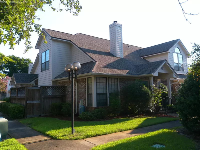 1100 Crosswinds Landing  #14, Fort Walton Beach, FL 32547