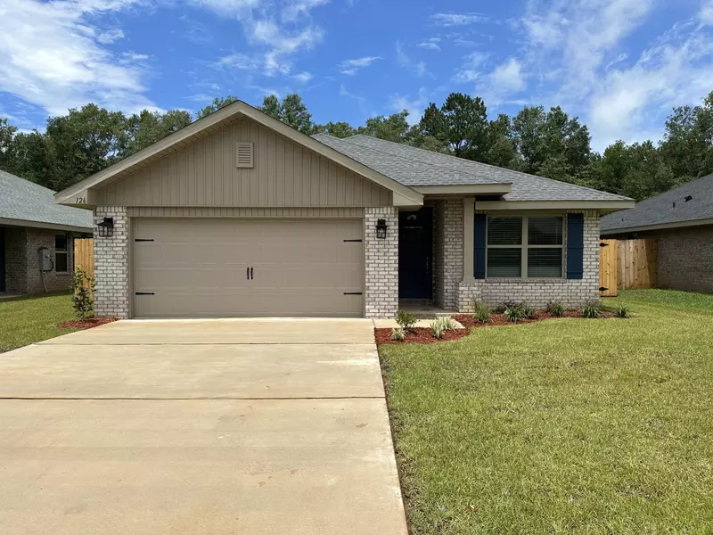 186 Ridgeway Circle, Crestview, FL 32536