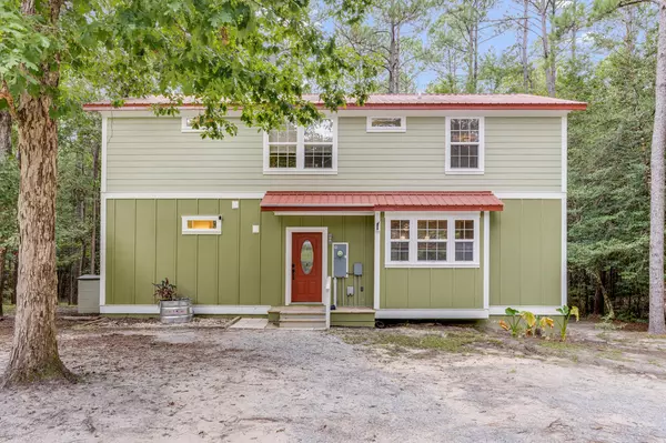 200 Agnes Trail, Defuniak Springs, FL 32435