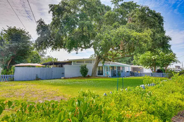 Fort Walton Beach, FL 32548,111 SW CEDAR Avenue