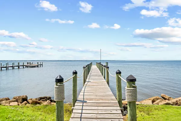 Freeport, FL 32439,2744 Bay Grove Road