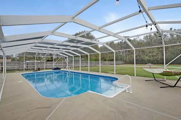 3060 Skyline Drive, Crestview, FL 32539