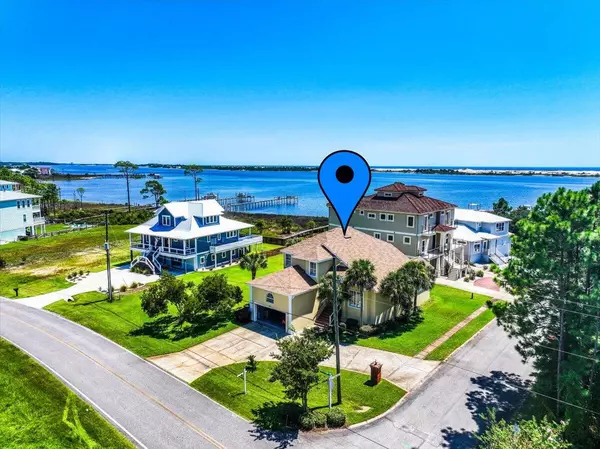 564 Parish Boulevard, Mary Esther, FL 32569