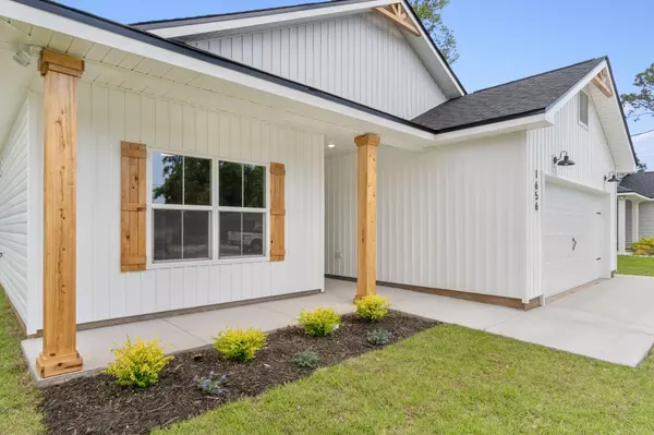 1414 Madelyn Wds Drive, Pensacola, FL 32506