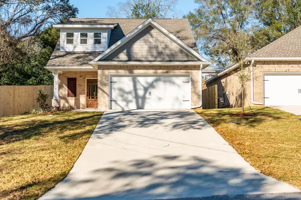 Niceville, FL 32578,807 S B S Cedar Avenue