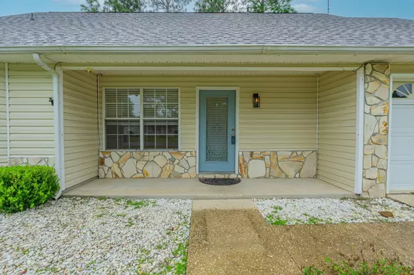 Crestview, FL 32539,212 Water Oak Lane