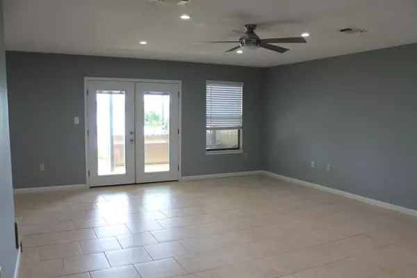 Valparaiso, FL 32580,68 N John Sims Parkway