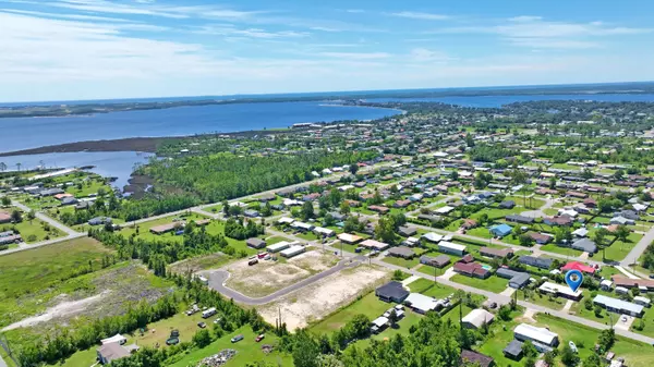 Panama City, FL 32404,1118 S Comet Avenue