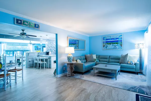 Panama City Beach, FL 32407,206 Carolyn Avenue