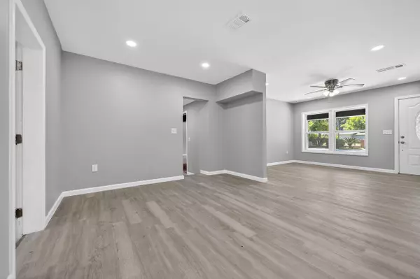 Pensacola, FL 32514,1522 Erwin Drive