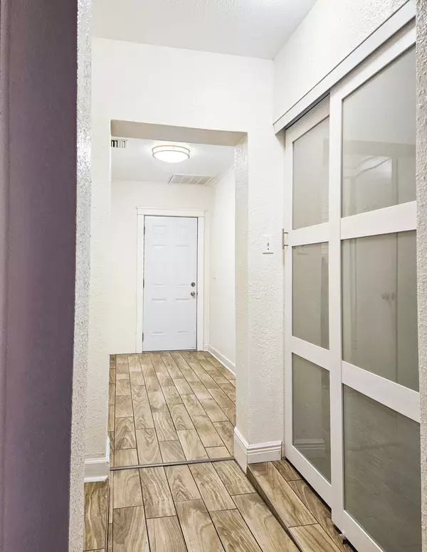 See Remarks, FL,8818 Mathog Road