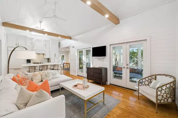 Santa Rosa Beach, FL 32459,60 Savannah Street