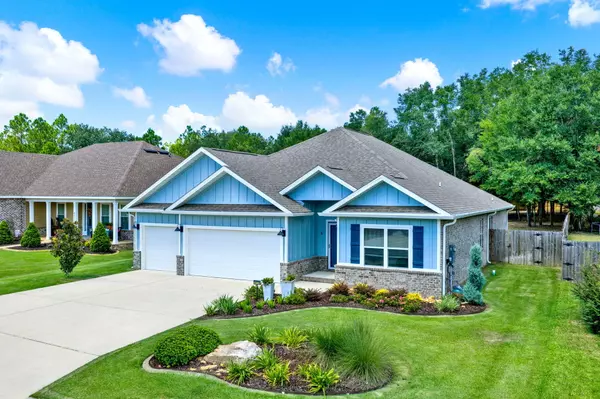 8028 Majestic Cypress Drive, Milton, FL 32583