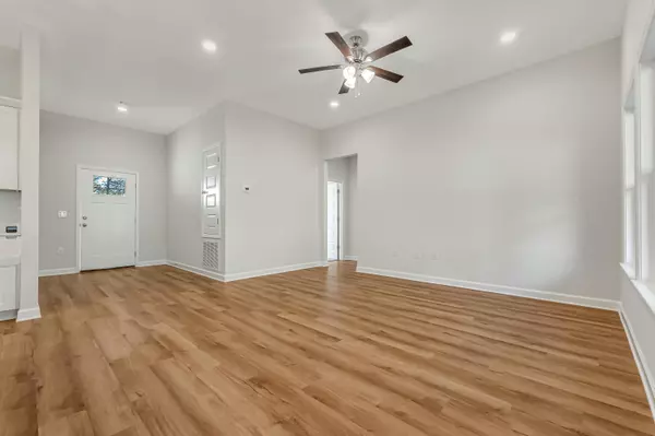 Crestview, FL 32539,5850 E Dogwood Drive