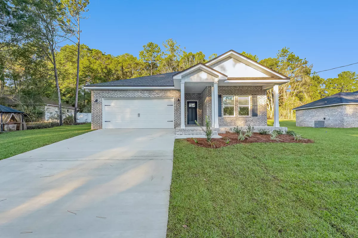 Crestview, FL 32539,5848 E Dogwood Drive