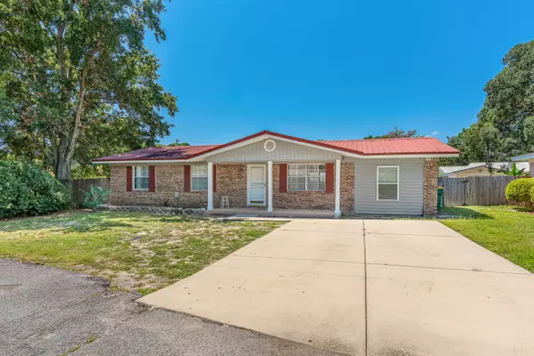 Shalimar, FL 32579,9 Oak Lane