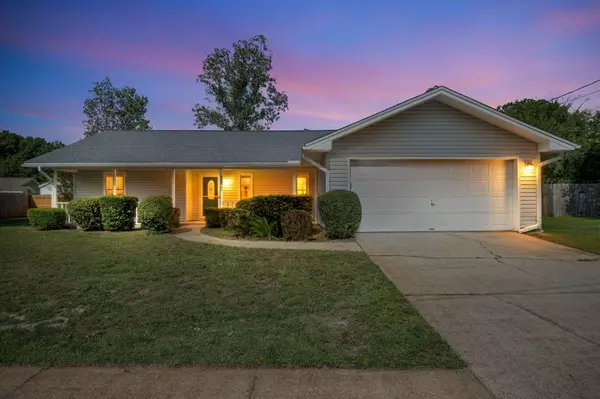 Mary Esther, FL 32569,2013 Bob White Court