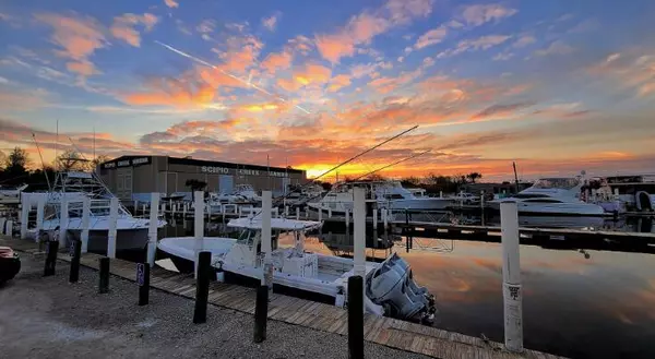 Apalachiacola, FL 32320,135 Water Oaks Way