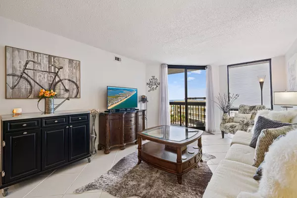 Destin, FL 32541,1040 Hwy 98  #516
