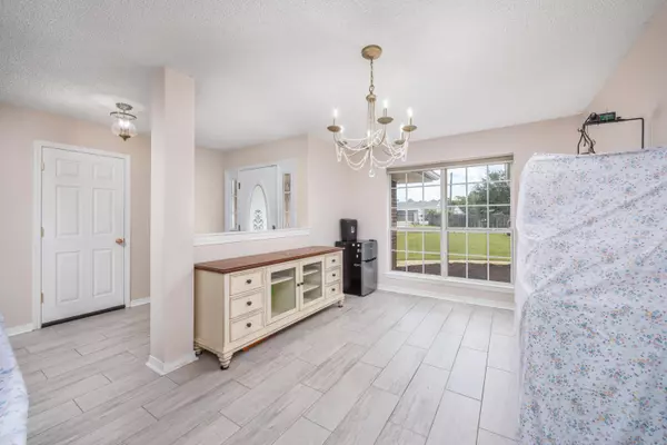 Gulf Breeze, FL 32563,1493 Nantahala Beach Road