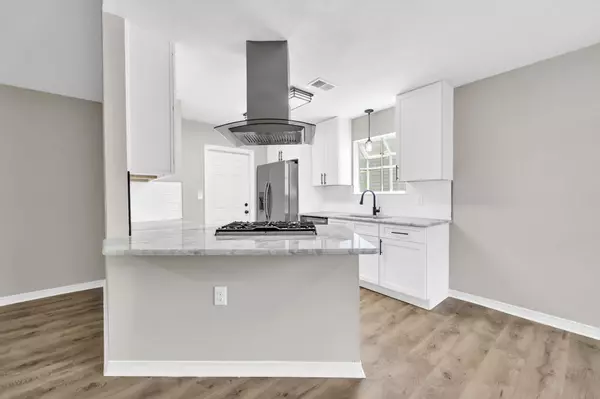 Niceville, FL 32578,100 Midland Court