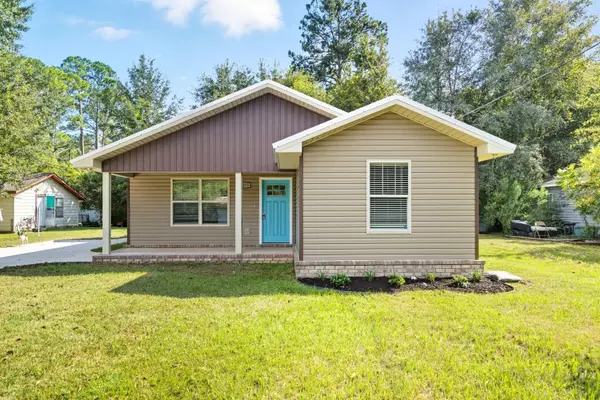 Chipley, FL 32428,1275 Morris Avenue