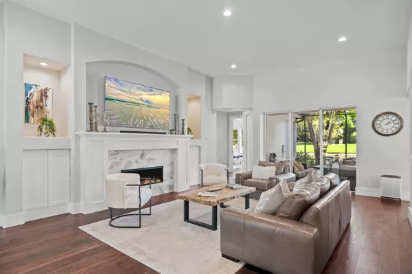 Destin, FL 32541,4328 Carriage Lane