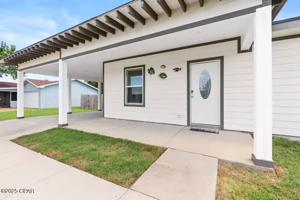 Panama City, FL 32404,718 Joan Lane