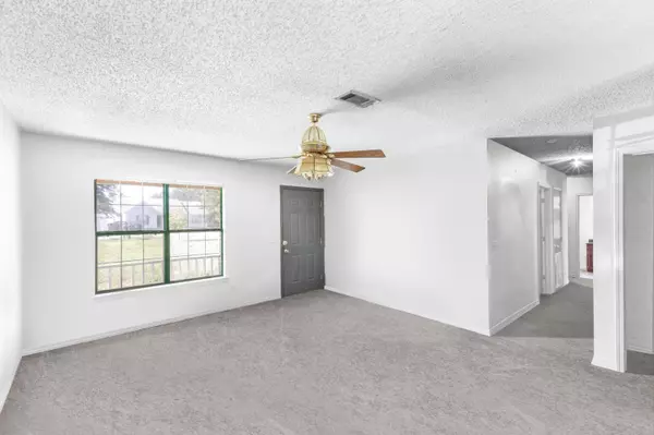 Defuniak Springs, FL 32433,353 Florence Drive