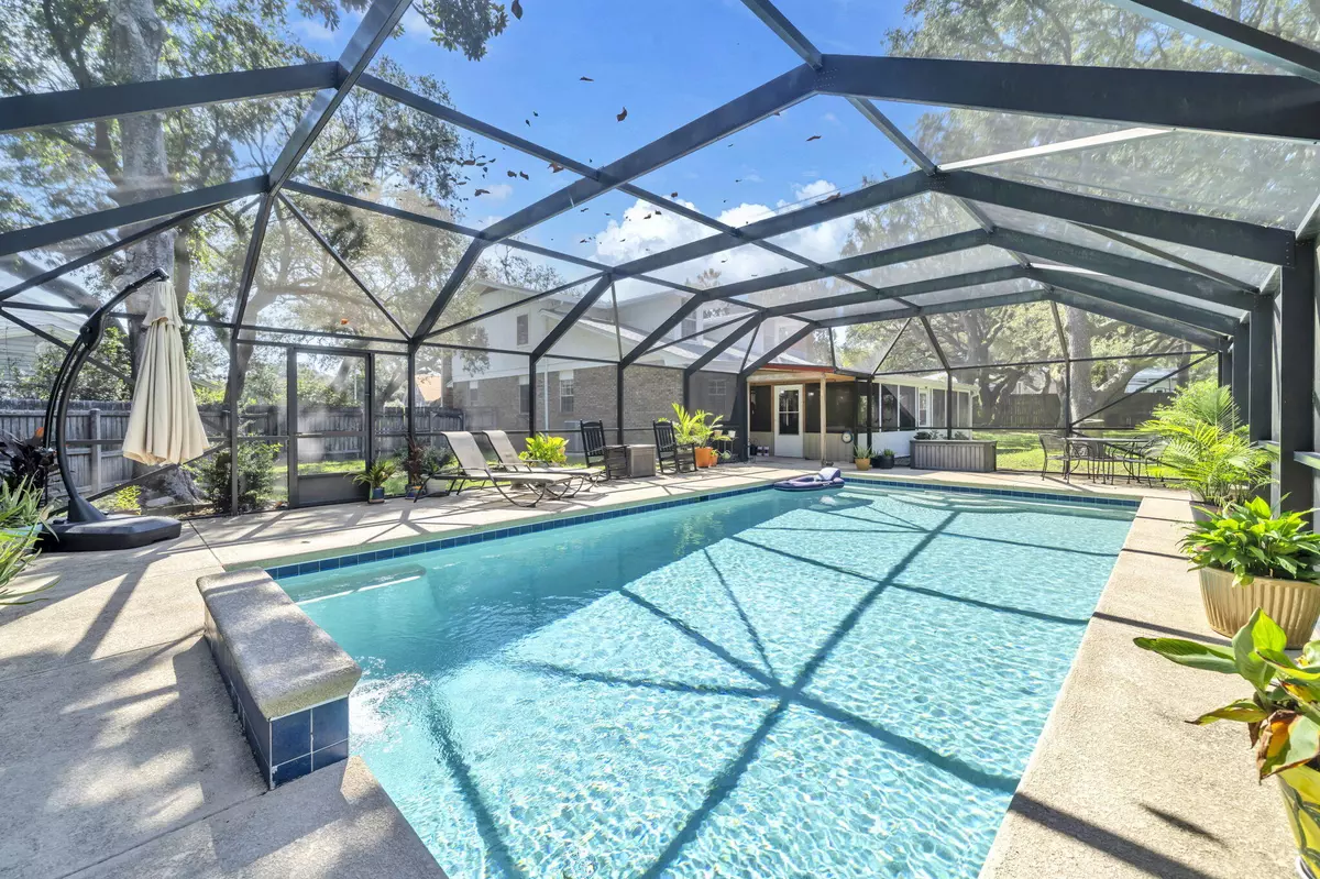 Shalimar, FL 32579,15 Elkwood Court