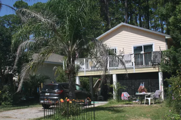 Destin, FL 32541,611 2nd Street