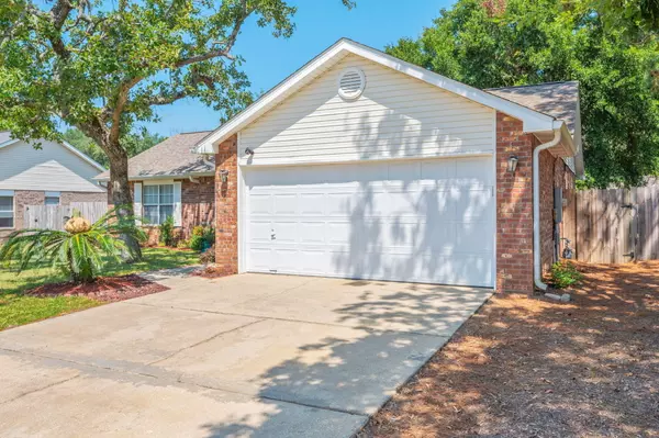 Crestview, FL 32539,206 Secretariat Drive