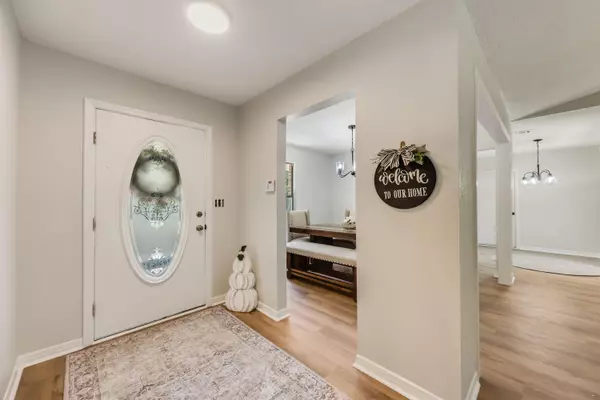 Crestview, FL 32536,295 Ridge Lake Road