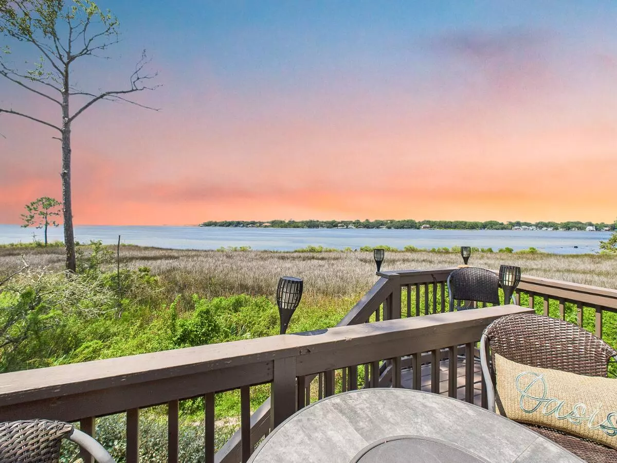 Niceville, FL 32578,8 Marina Cove Drive